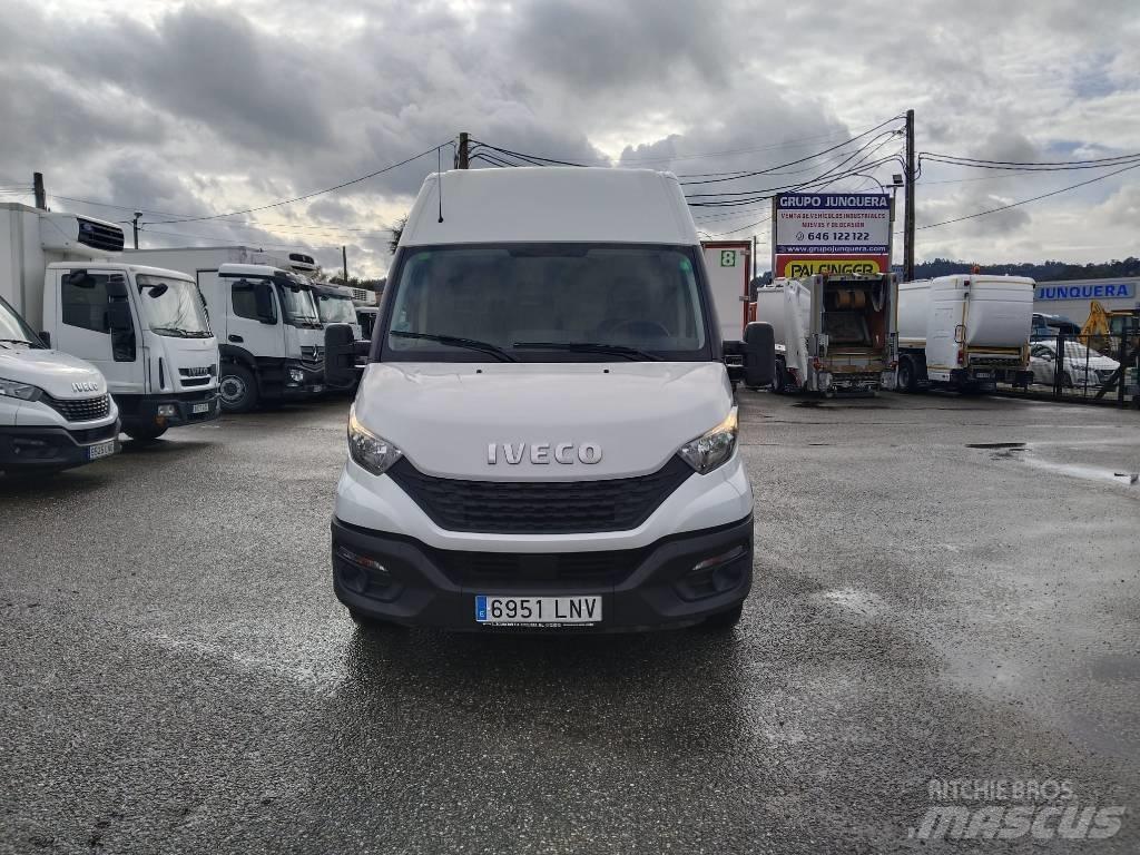 Iveco DAILY 35S16 Box body