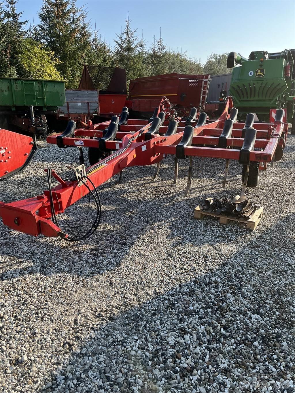 Horsch Tiger 4 AS Harrows