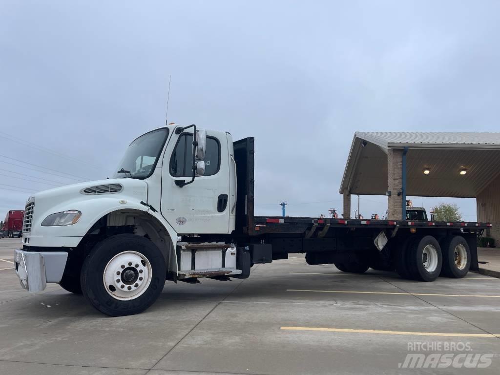 Freightliner M 106 Flatbed / Dropside trucks