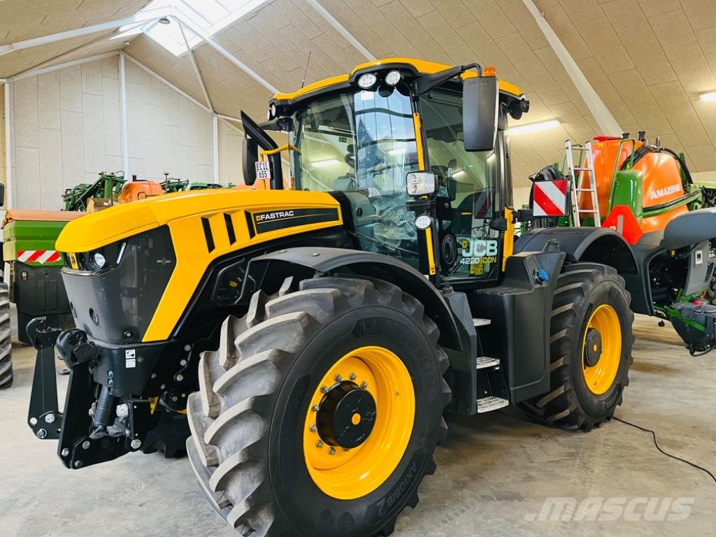 JCB 4220 I Con Tractors