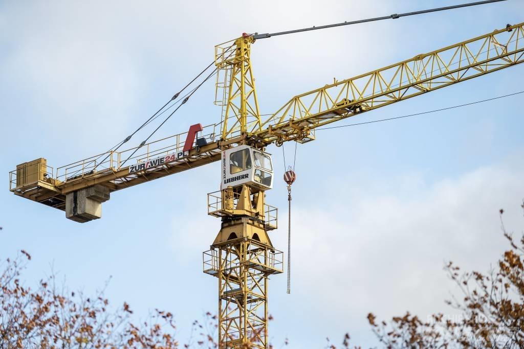 Liebherr 120HC Tower cranes