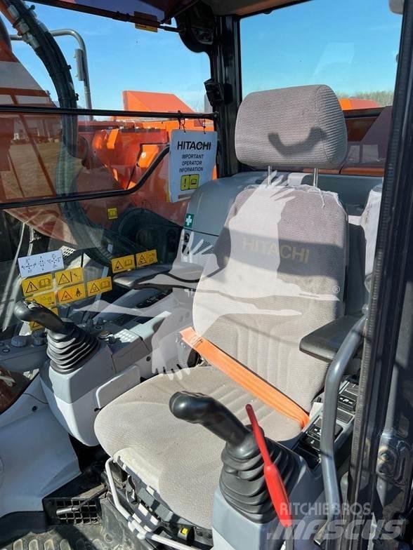 Hitachi  Buckets