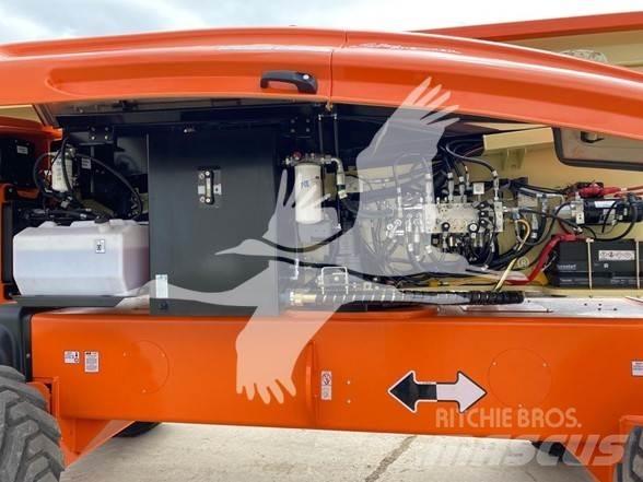JLG 1250AJP Articulated boom lifts
