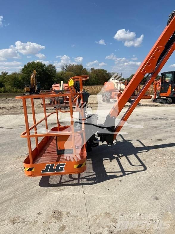 JLG 1350SJP Telescopic boom lifts