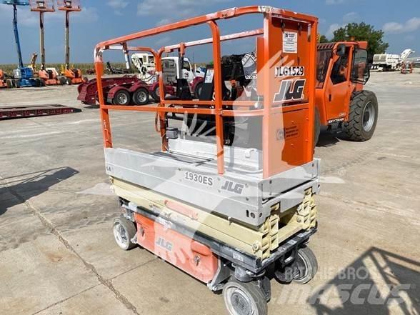 JLG 1930ES Scissor lifts