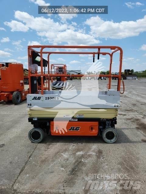 JLG 1930ES Scissor lifts