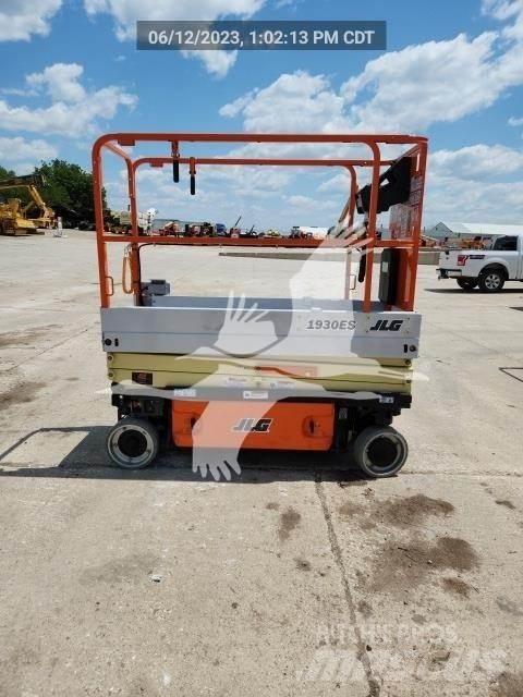 JLG 1930ES Scissor lifts