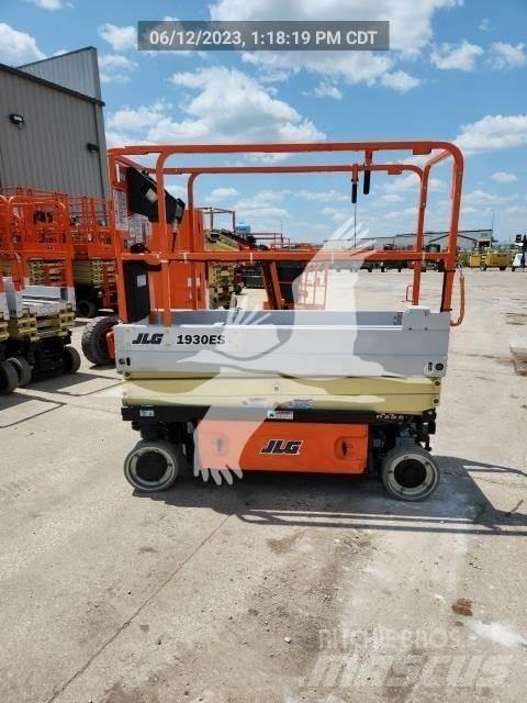 JLG 1930ES Scissor lifts