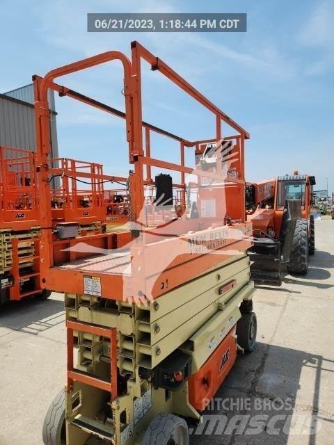 JLG 2632ES Scissor lifts