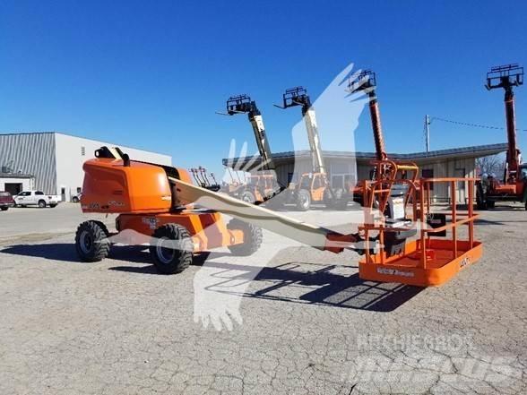 JLG 400S Telescopic boom lifts