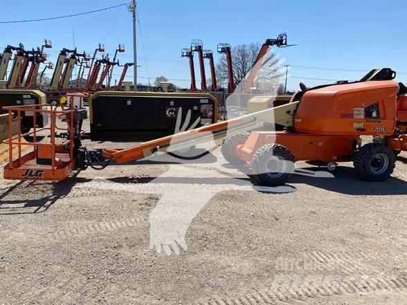 JLG 400S Telescopic boom lifts