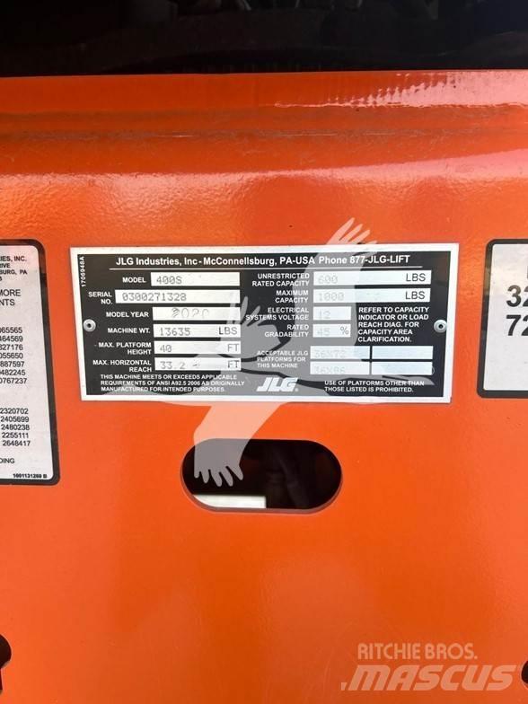 JLG 400S Telescopic boom lifts
