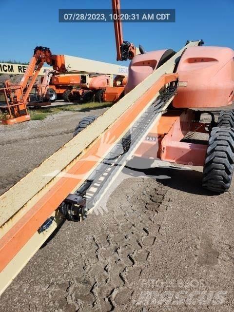 JLG 400S Telescopic boom lifts