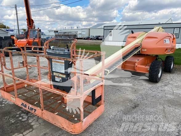 JLG 400S Telescopic boom lifts
