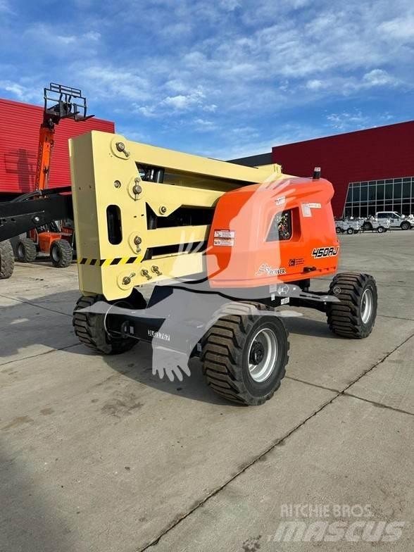 JLG 450AJ Articulated boom lifts