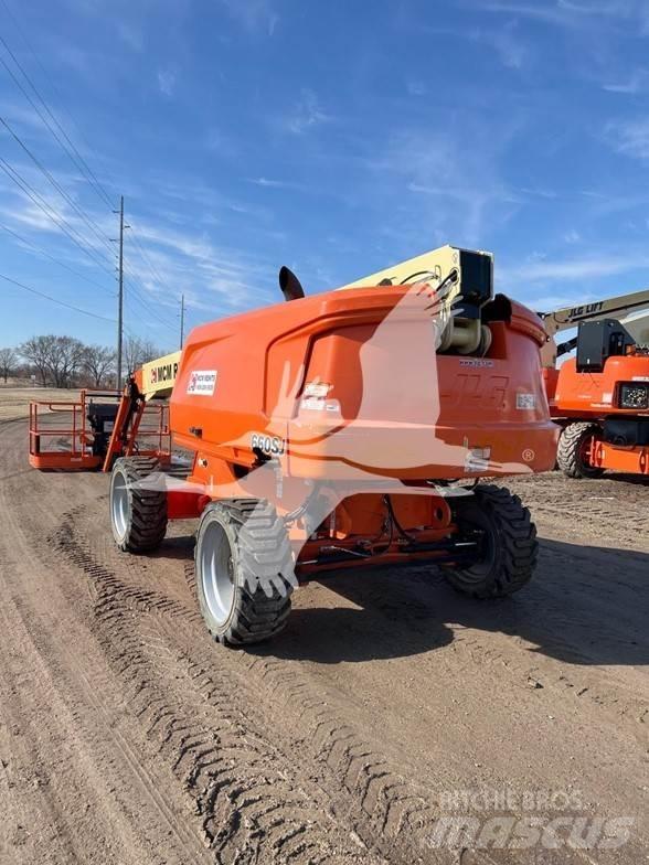 JLG 660SJ Telescopic boom lifts
