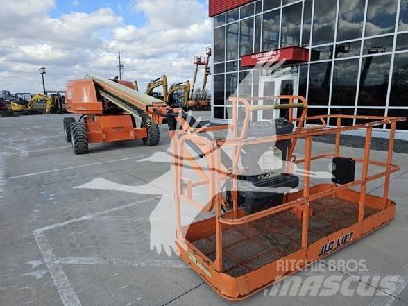 JLG 660SJ Telescopic boom lifts