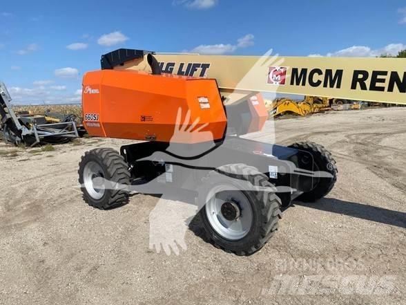 JLG 660SJ Telescopic boom lifts