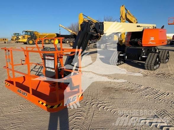 JLG 660SJ Telescopic boom lifts