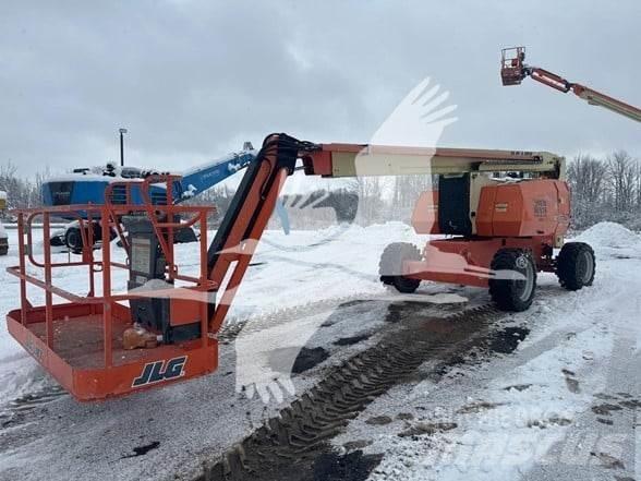 JLG 800AJ Articulated boom lifts