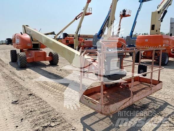 JLG 800S Telescopic boom lifts