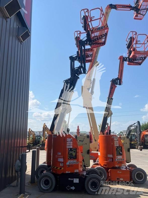 JLG E300AJP Articulated boom lifts