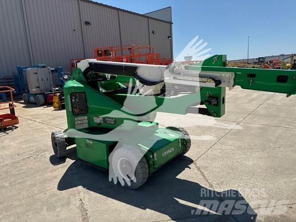 JLG E400AJPN Articulated boom lifts