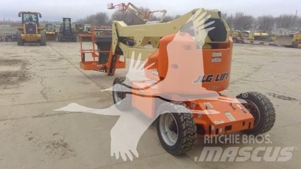 JLG E450AJ Articulated boom lifts