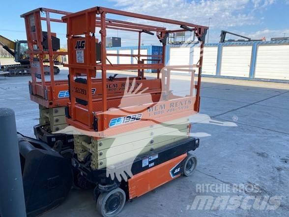 JLG ES1932 Scissor lifts