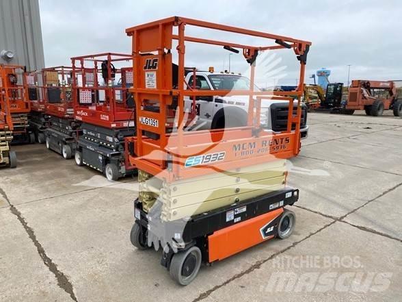 JLG ES1932 Scissor lifts