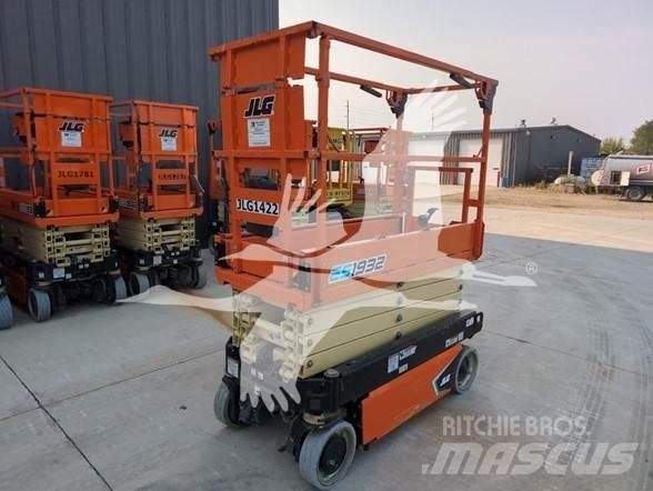 JLG ES1932 Scissor lifts
