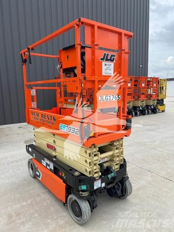 JLG ES1932 Scissor lifts