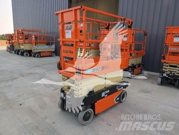 JLG ES1932 Scissor lifts