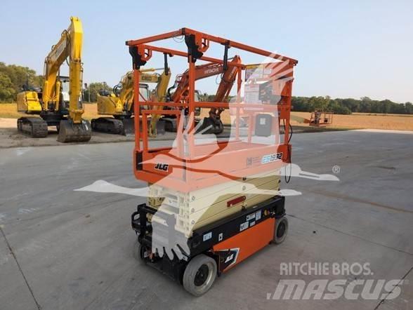 JLG ES1932 Scissor lifts