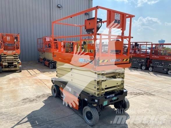 JLG ES3246 Scissor lifts