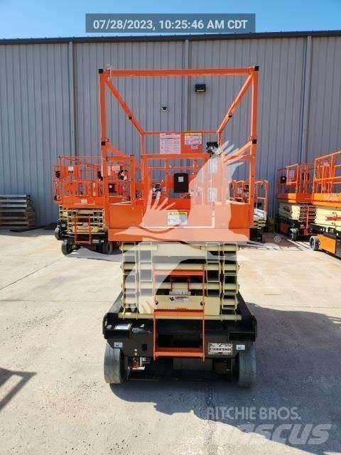 JLG ES3246 Scissor lifts