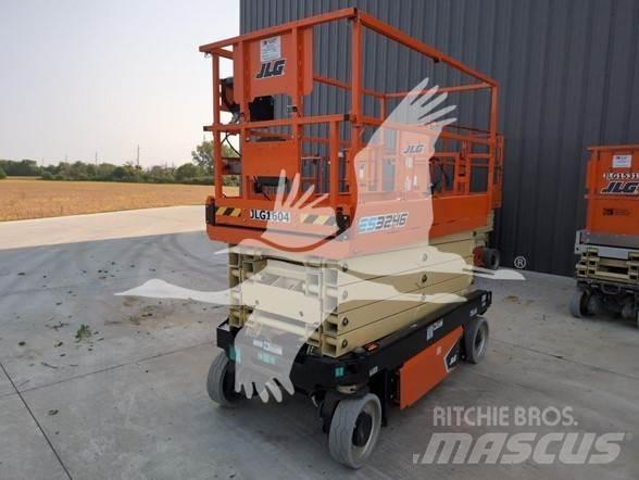 JLG ES3246 Scissor lifts