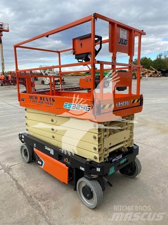 JLG ES3246 Scissor lifts