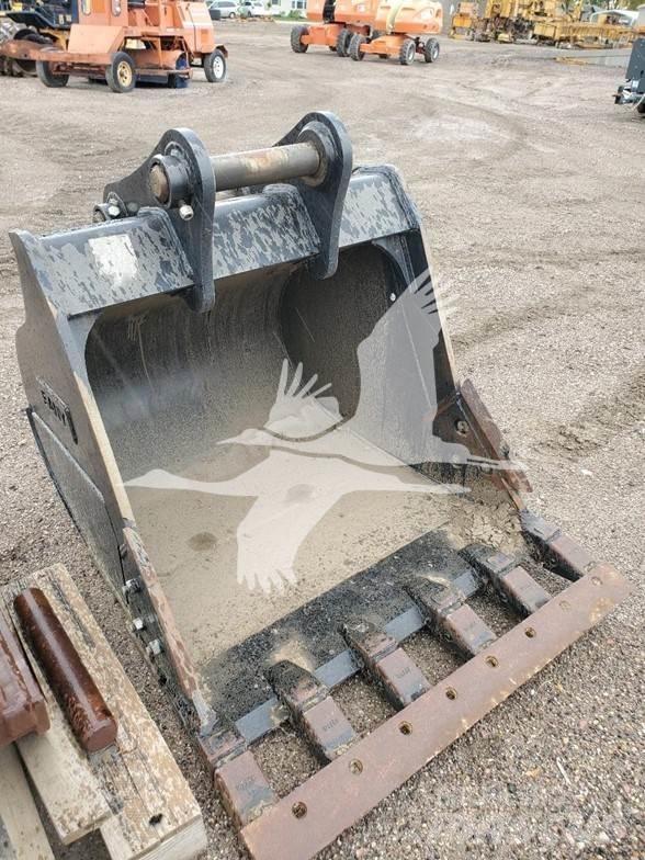 Sany SY215 Buckets