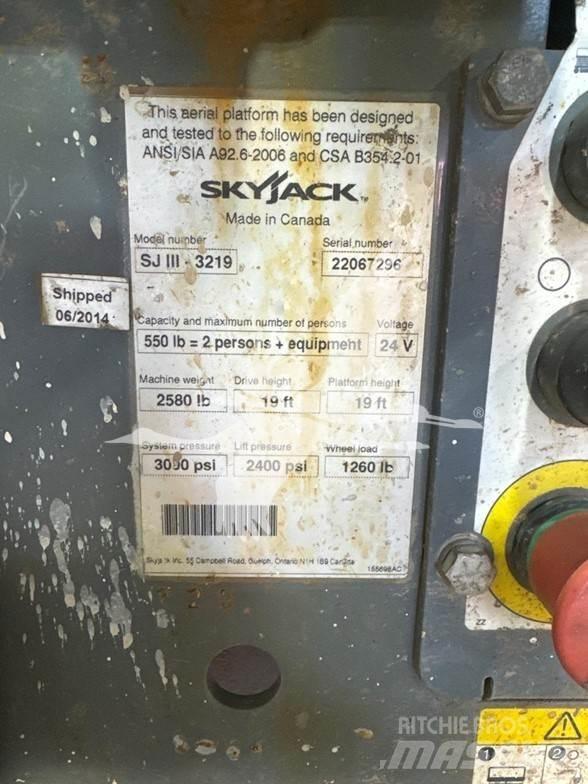 SkyJack SJ3219 Scissor lifts