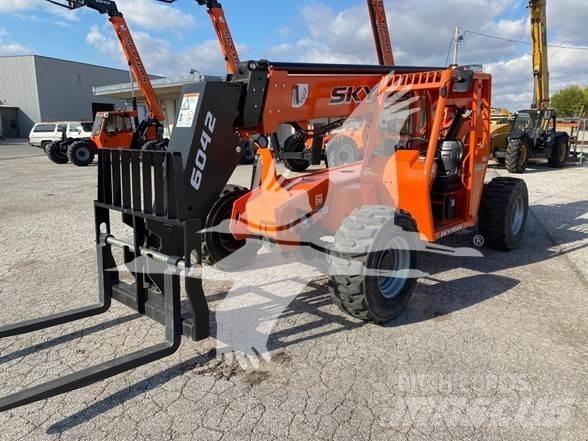 SkyTrak 6042 Telescopic handlers