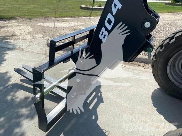 SkyTrak 8042 Telescopic handlers