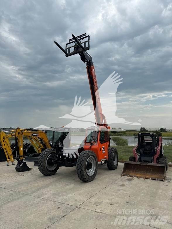 SkyTrak 8042 Telescopic handlers