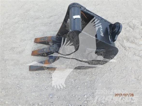 TAG SK 17SR-5E Buckets
