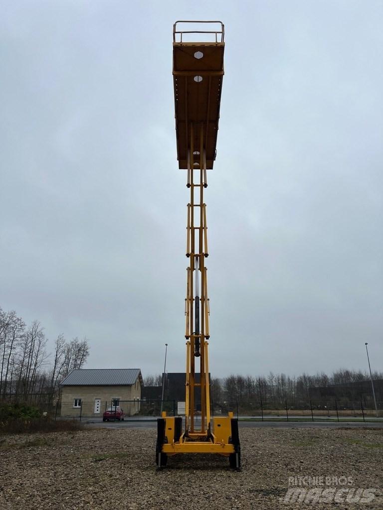 Haulotte H 15 SXL Scissor lifts