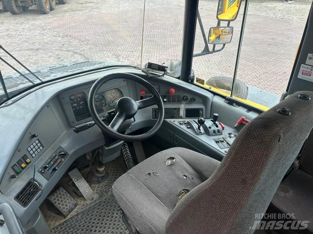 Volvo A25D Articulated Haulers