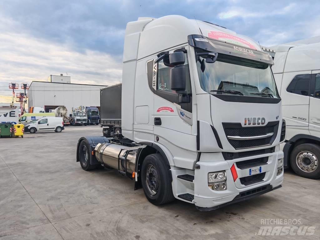 Iveco STRALIS 400 NP Prime Movers