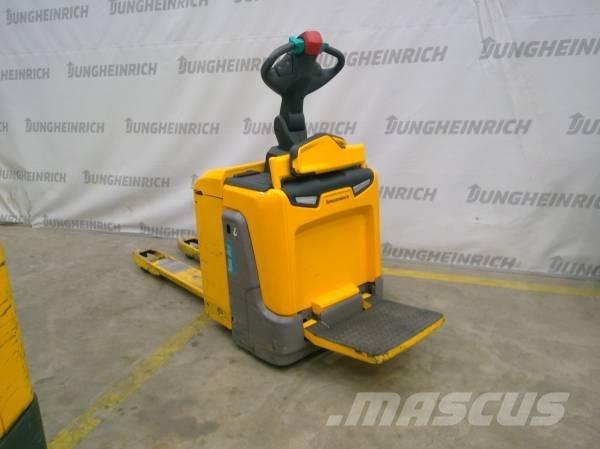 Jungheinrich ERE 225 Low lift with platform