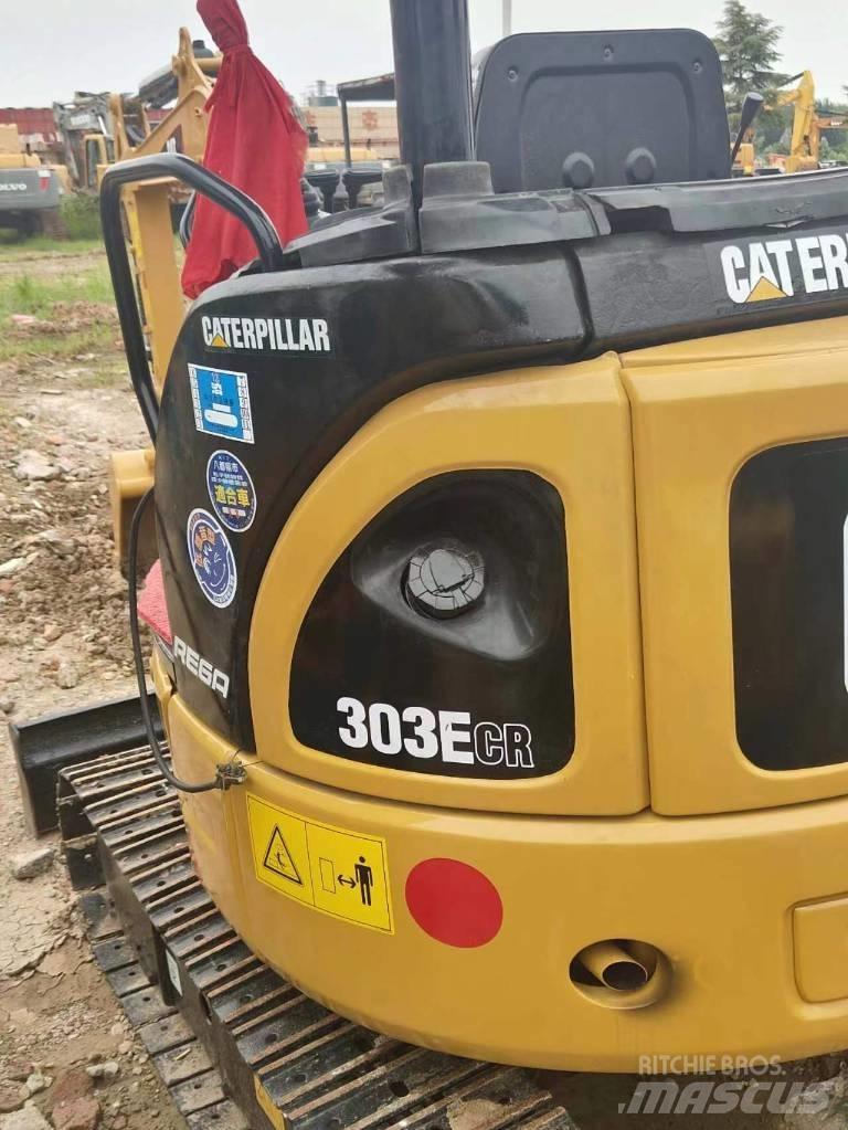 CAT 303 Mini excavators < 7t (Mini diggers)