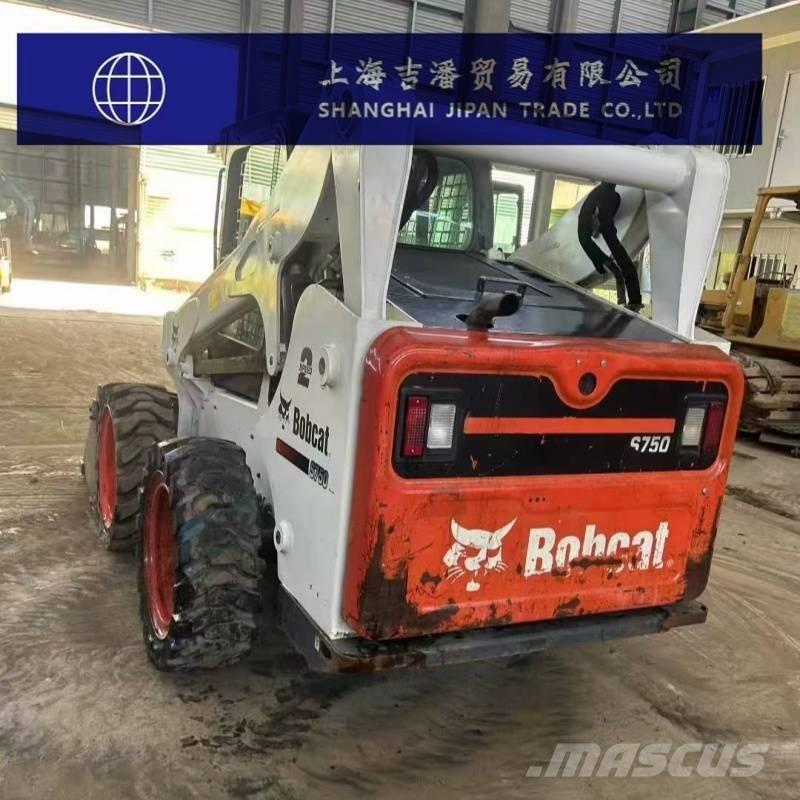 Bobcat S 130 Skid steer loaders